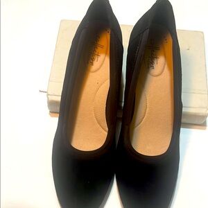 Collection B Elegant Black Women's Loafers
